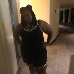 Meet your Posher, Lanika